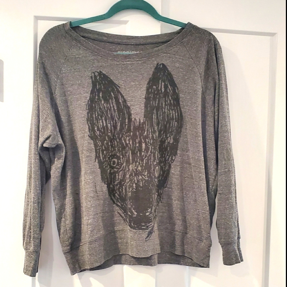 Suoer cute strechy light weight top